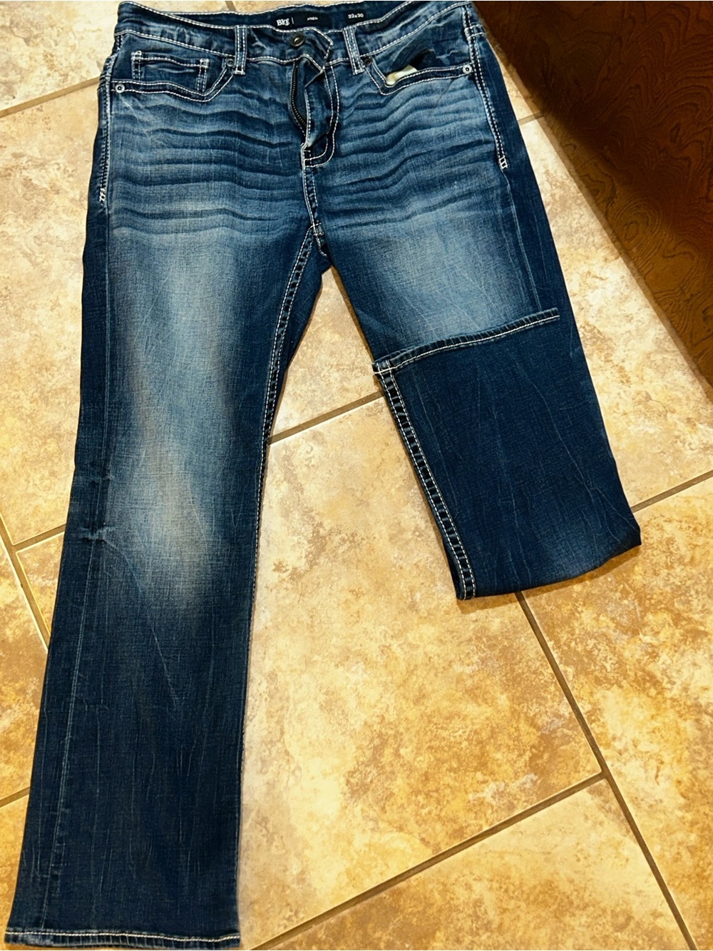 BKE Men's Dark Blue Washed Bootcut Jeans